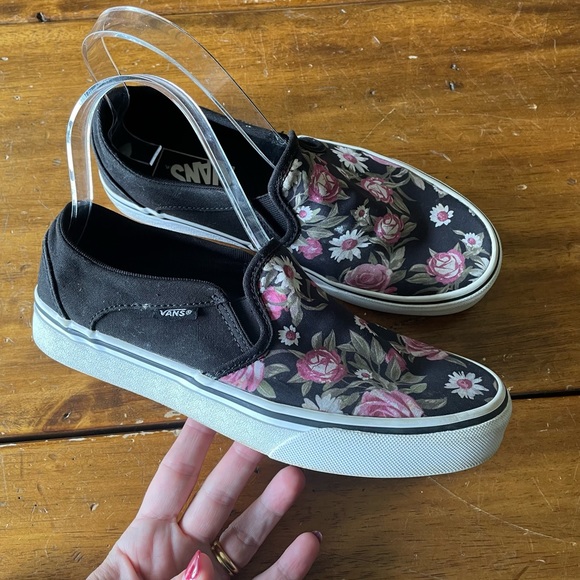 Vans Shoes - Vans Black Floral Asher Slip On Shoes Sneakers  Womens Size 7
